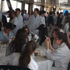Alumnos del IES Nervión en la XXIII Edición de Análisis del Guadalquivir, en el que ha participado EMASESA