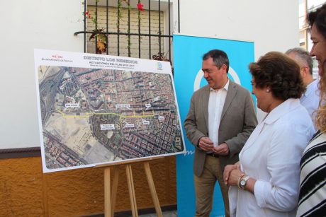 El Alcalde de Sevilla en la presentación de las actuaciones de EMASESA en el Distrito Los Remedios