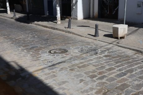 Conexión a redes de abastecimiento y saneamiento en calle Lumbreras
